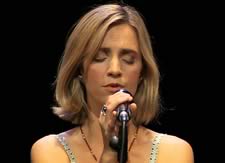 Cara Dillon News: Celtic Connections  2012 & Video of Grand Opera House, Belfast